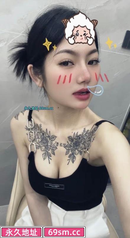 三通小骚货纹身小姐姐