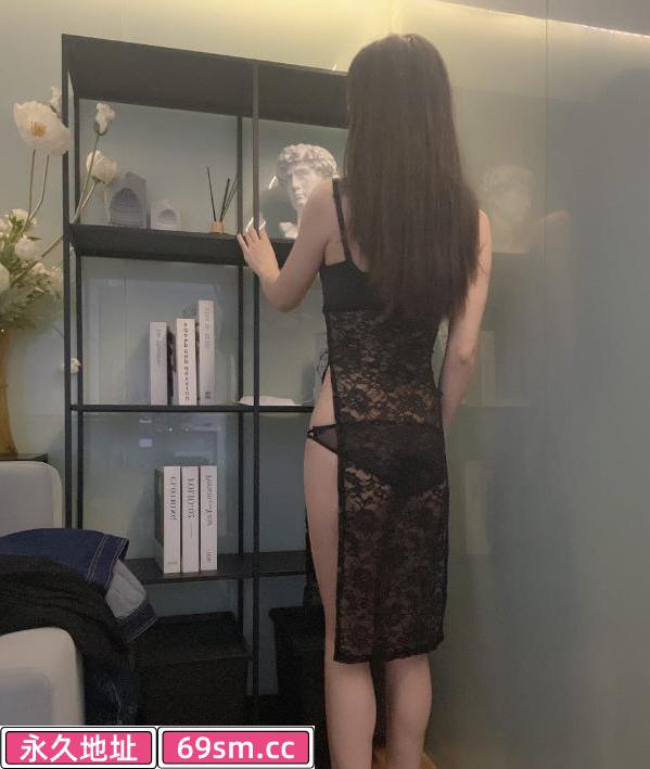 上城高个子性感女