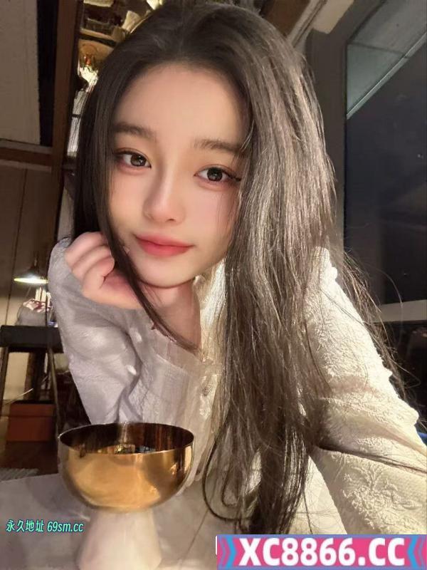 清纯女友颜值悠悠