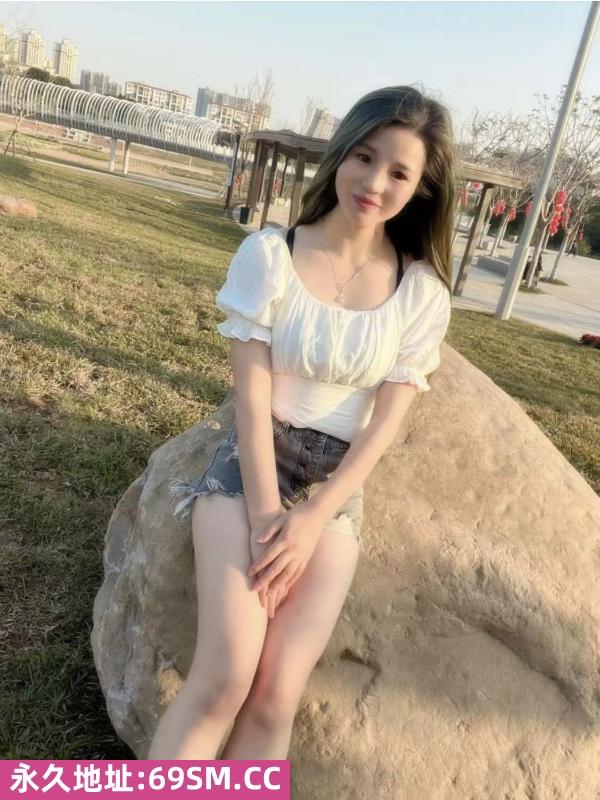 海珠美腿菲儿