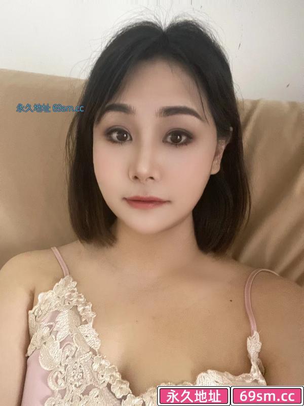 服务控端庄美女