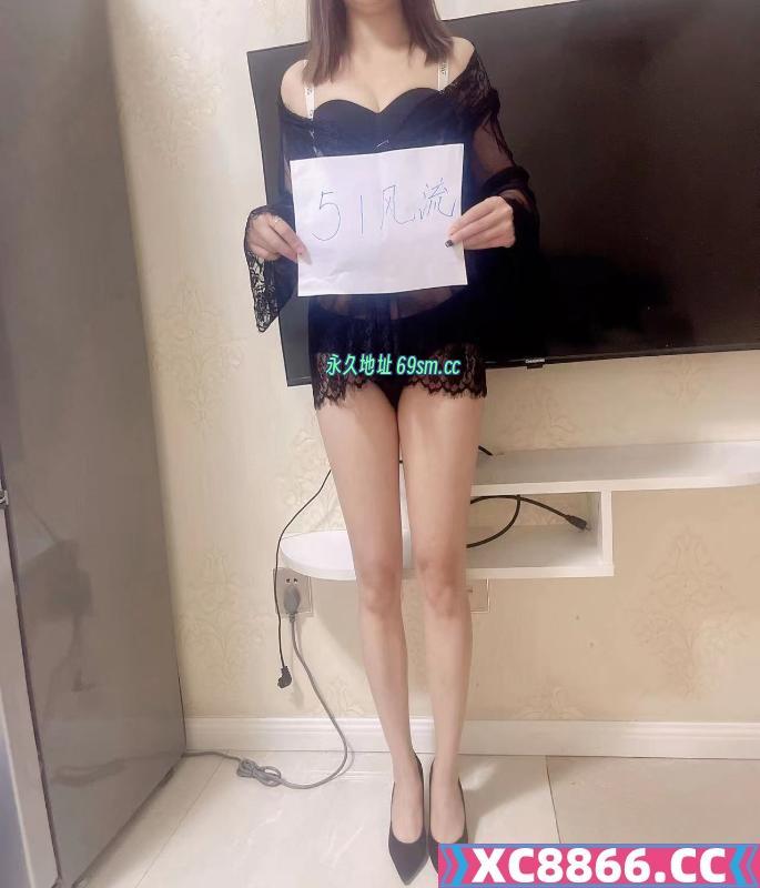 龙首原性感妹子
