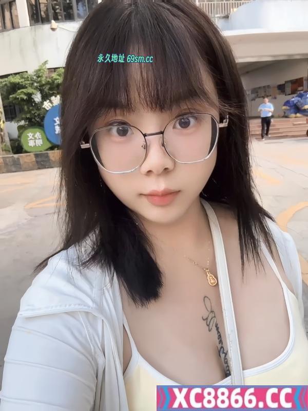 龙岗健身美女扶摇