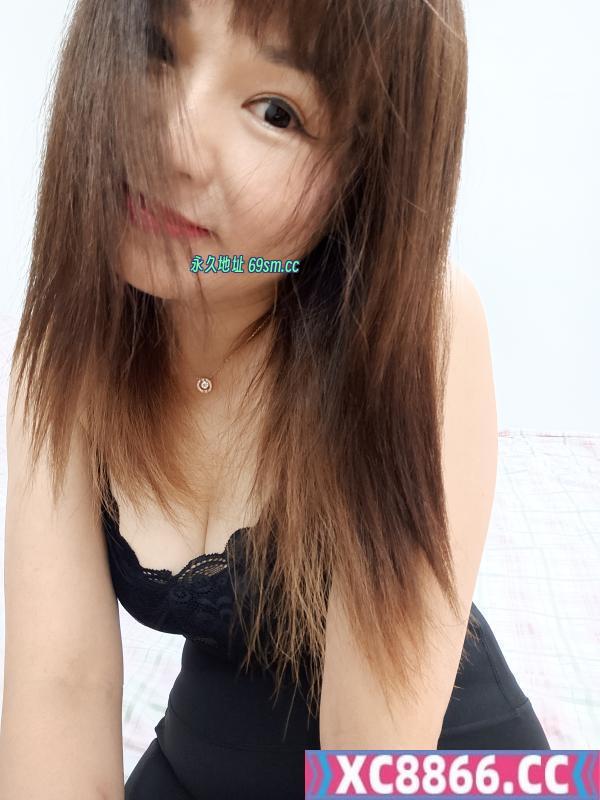 骚人妻蜜桃臀