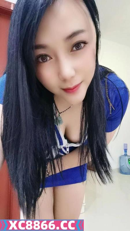 白云风骚少妇百合