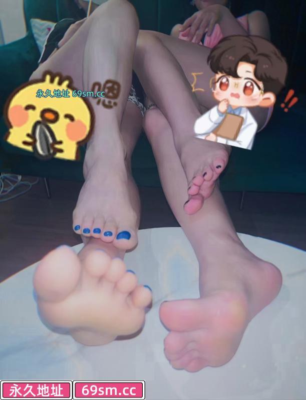 骚货美女丝足