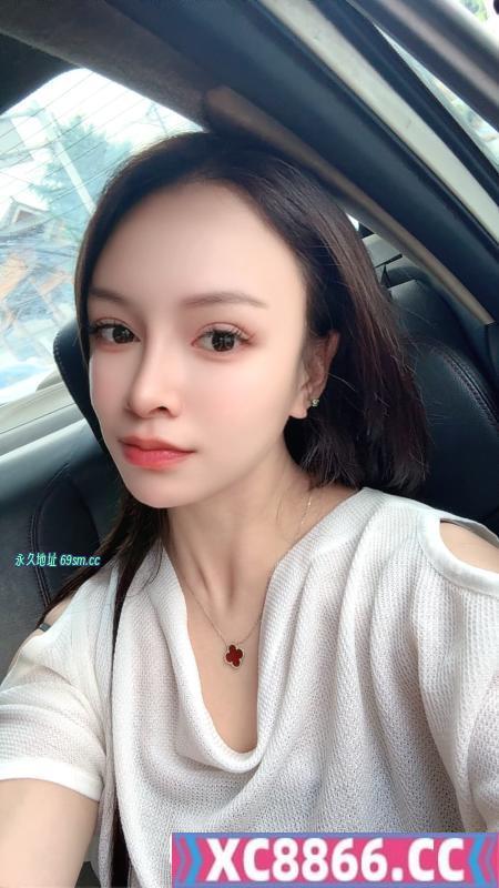 武昌肥臀水蜜桃小姐姐
