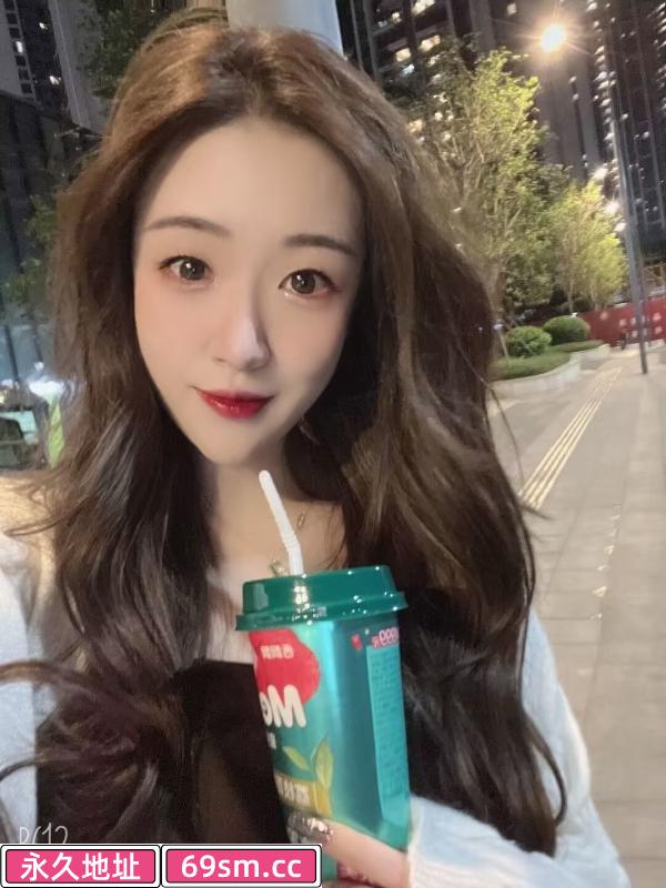 坂田岗头肉肉型女孩