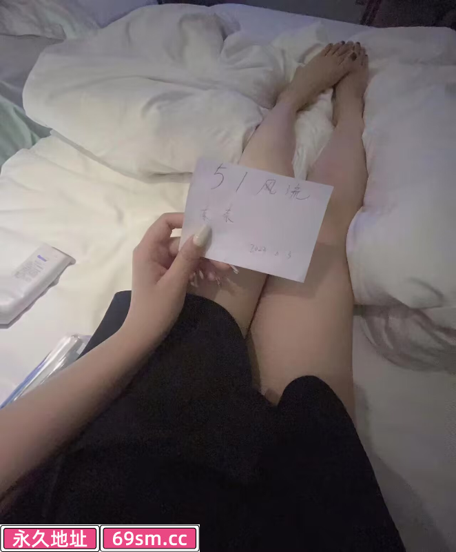 丝袜大长腿奈奈