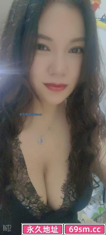 朝阳大胸丰满少妇