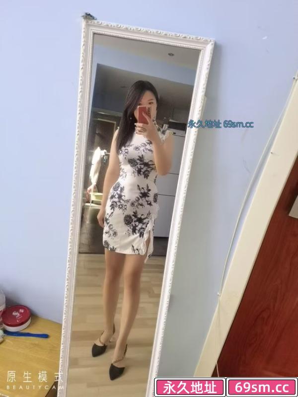 制服骚货欲女芳芳