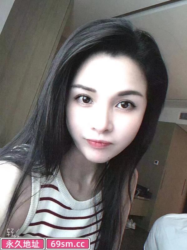 粉嫩小白兔