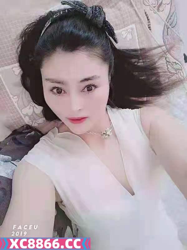 大奶熟女一枚
