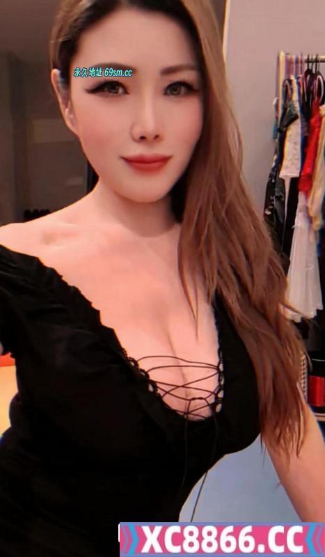 光谷御姐红唇