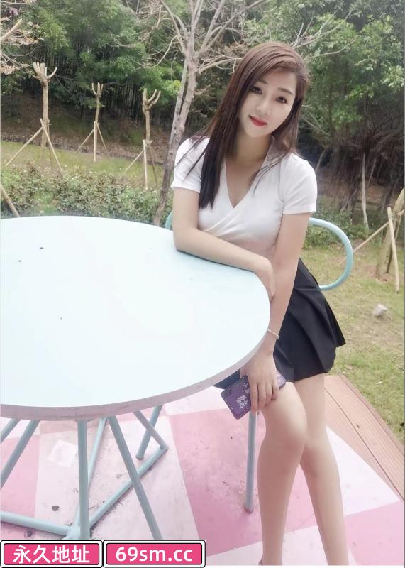黑丝美腿芊芊