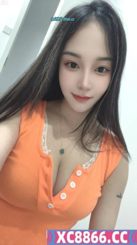 东站美胸珊珊