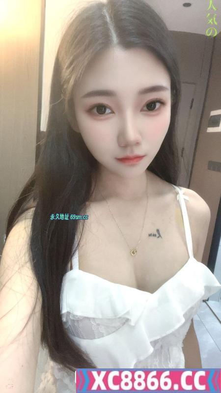 岳麓女友型颜值妹子
