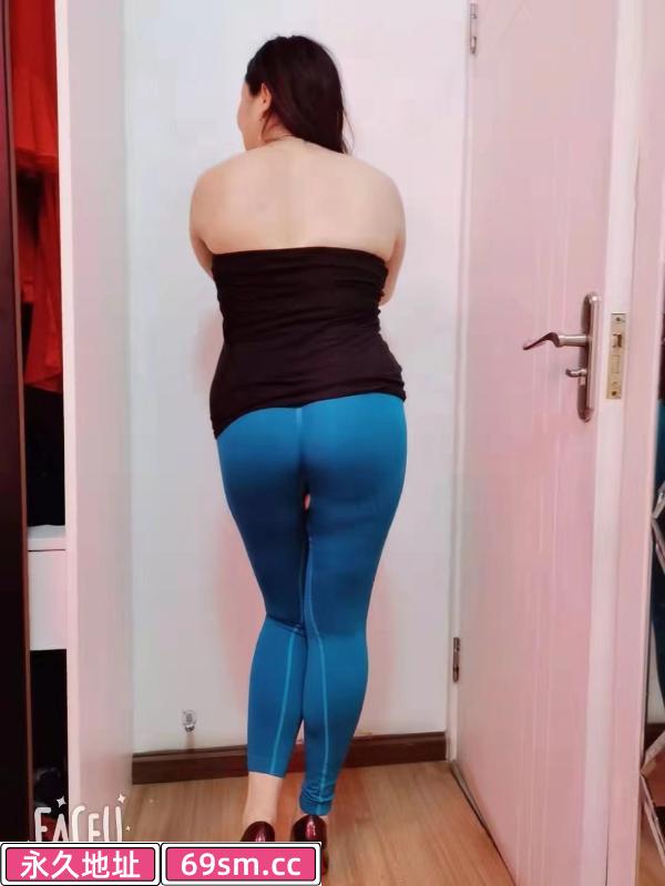 大战成都巨乳姐姐