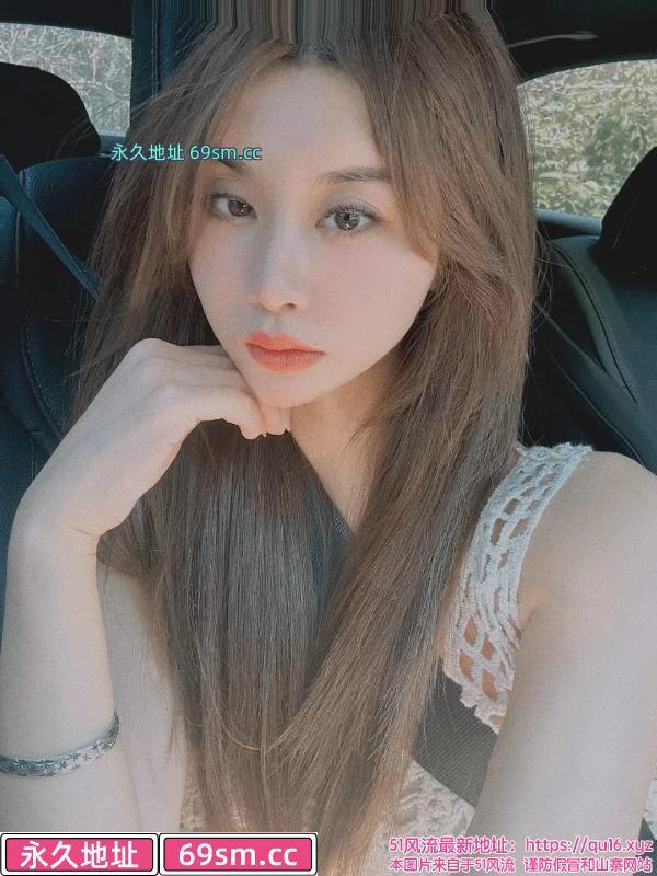 滨海性感小姐姐