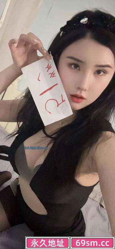 美妙绝伦模特月亮