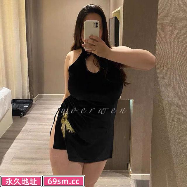 波超大的肥妹