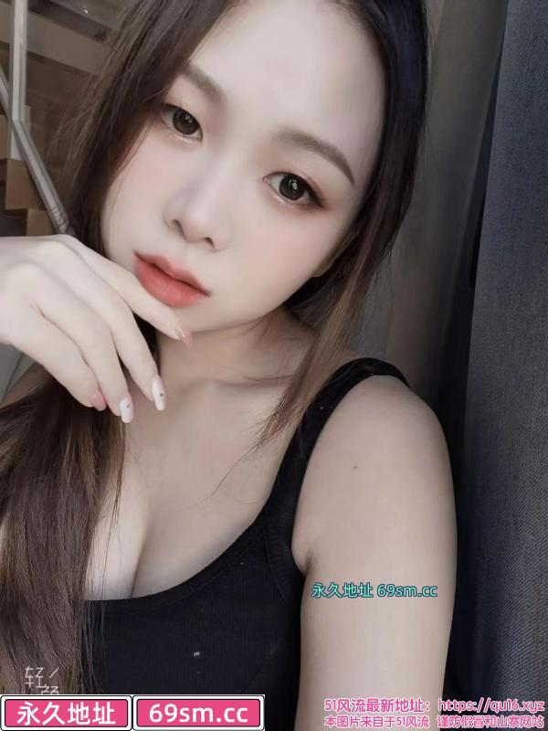 清纯可爱安娜