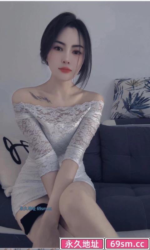 颜值不错的川妹子
