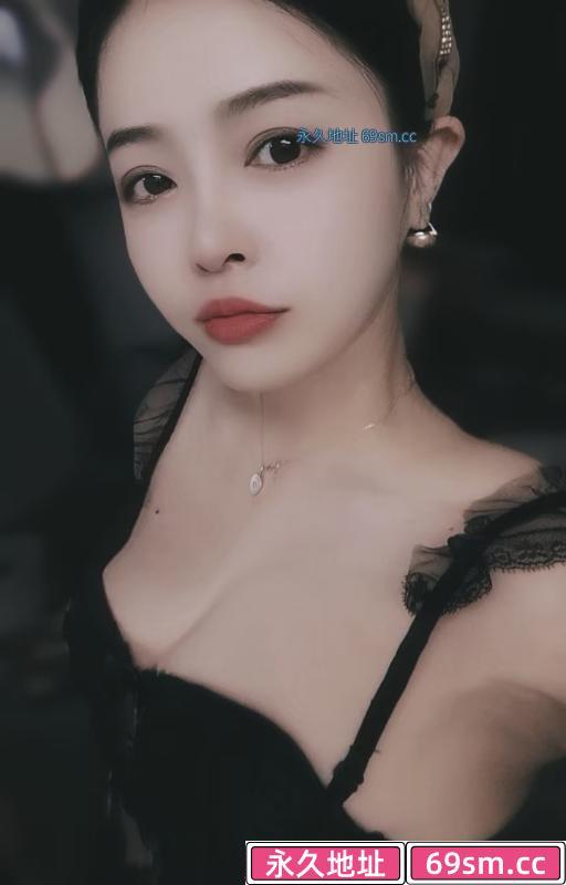包河中项美女