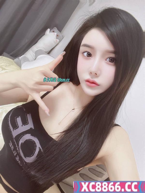 前凸后翘蜜桃臀桃子