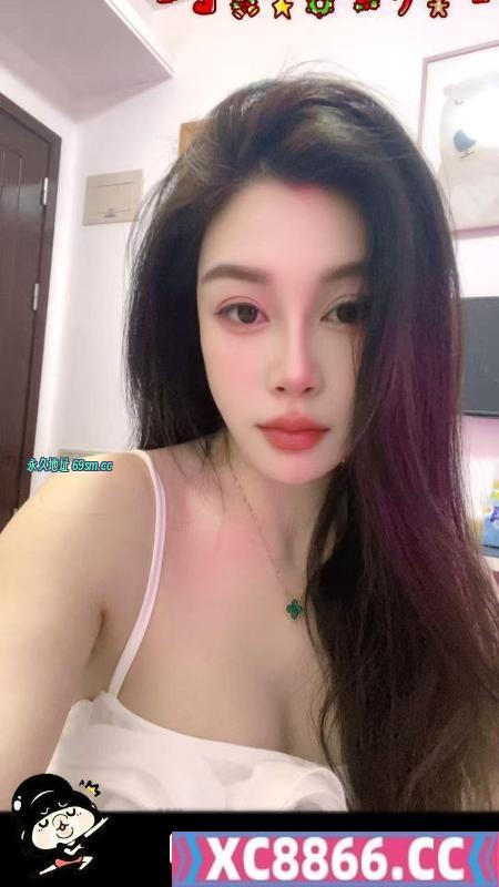 服务系美女妮儿