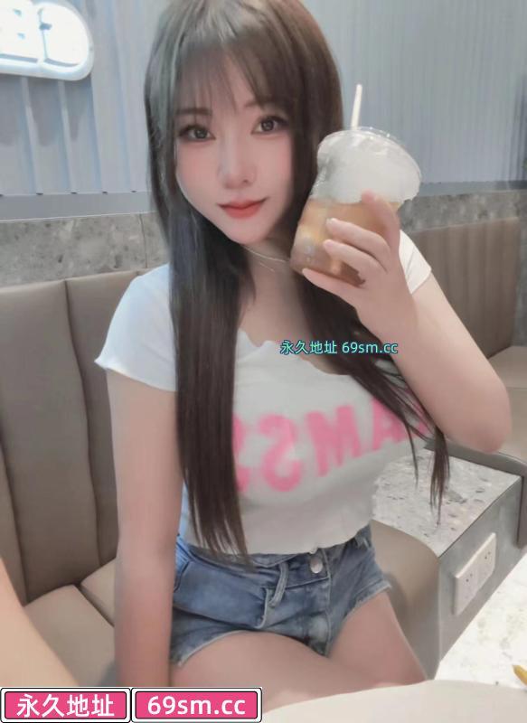 健身媛巨乳兔子