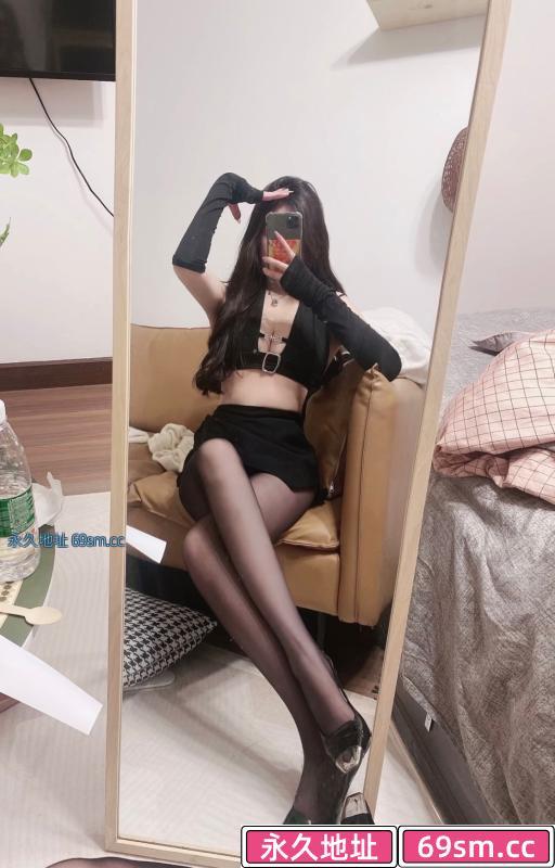 长腿翘臀小姐姐