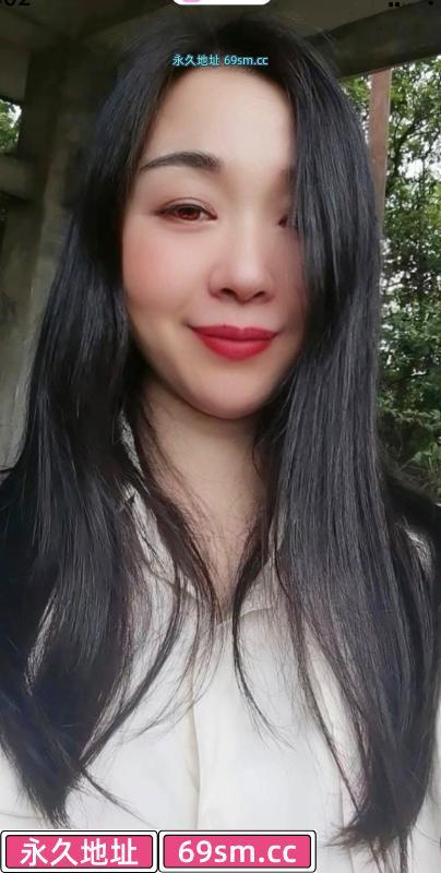 白云大胸熟女小柔