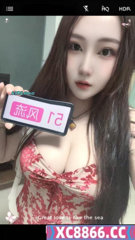 丰满大胸少妇
