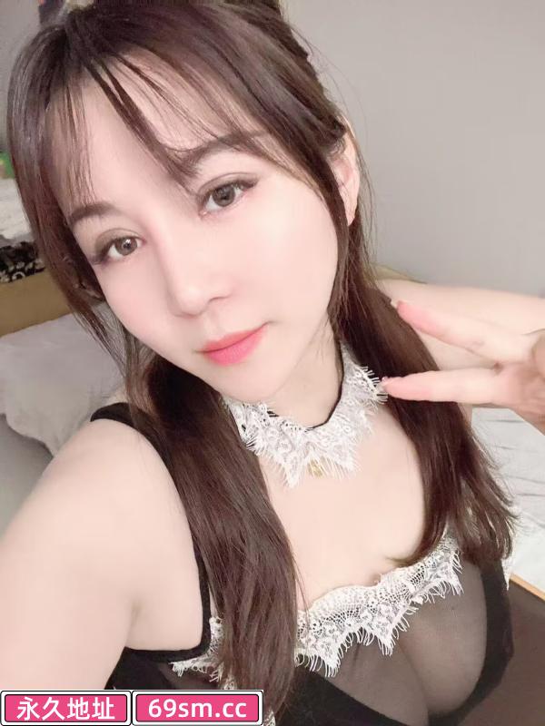 纯天然F杯巨乳