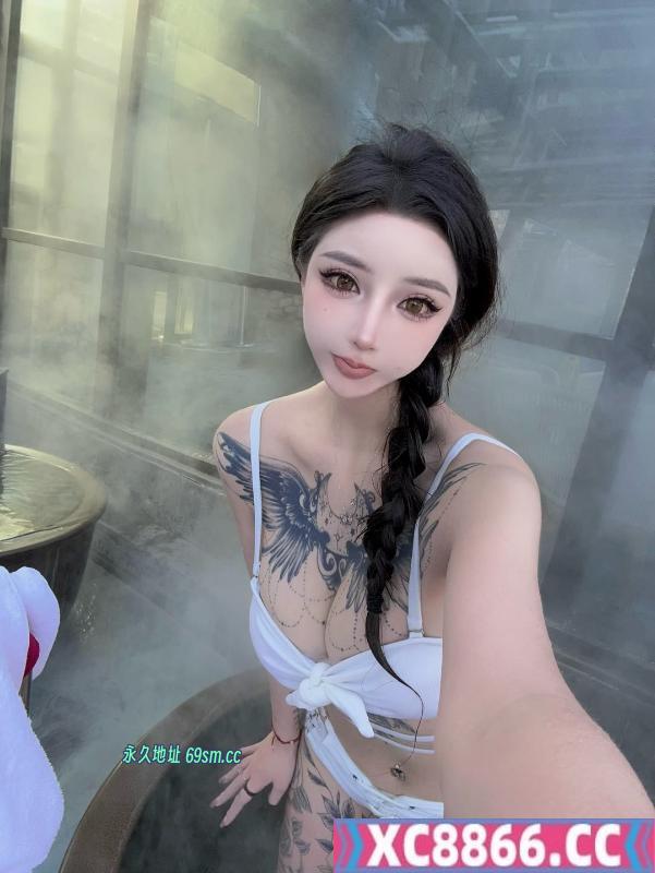 黄埔纹身尤物嘉怡