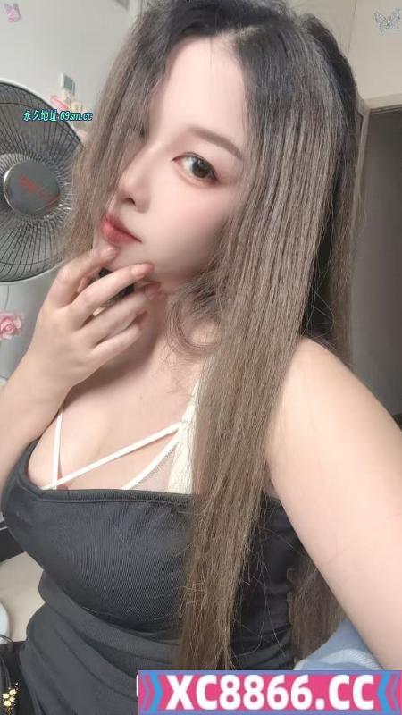 瑶海大胸妹美佳