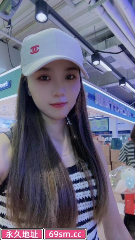 年轻活好小美女