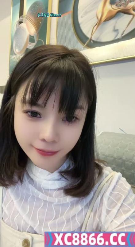 臀推大屁股妞
