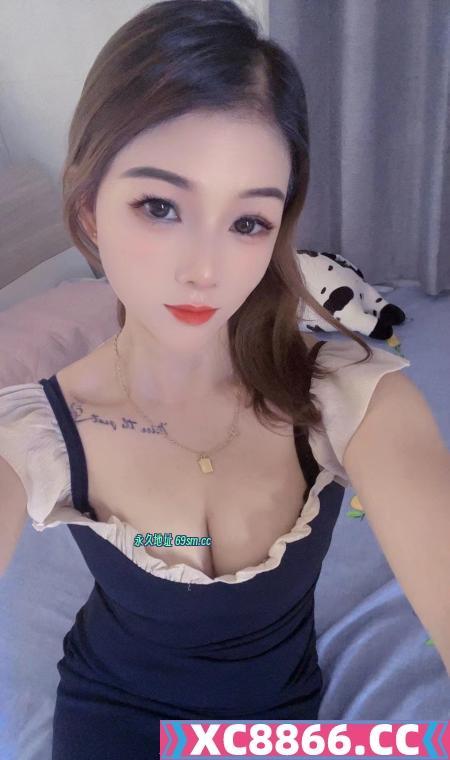 乖巧大胸乐乐