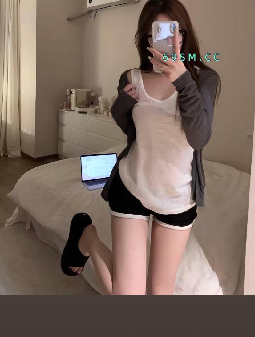 大奶性感娇妻榨汁非常棒
