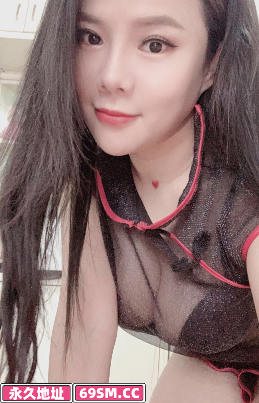 洪山岚岚小姐姐