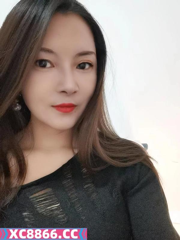 园区精致三通妹