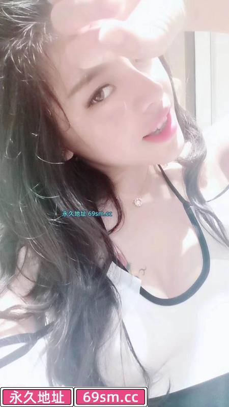 仙鹤门附近美女