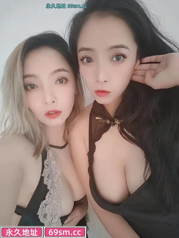 华师双胞胎