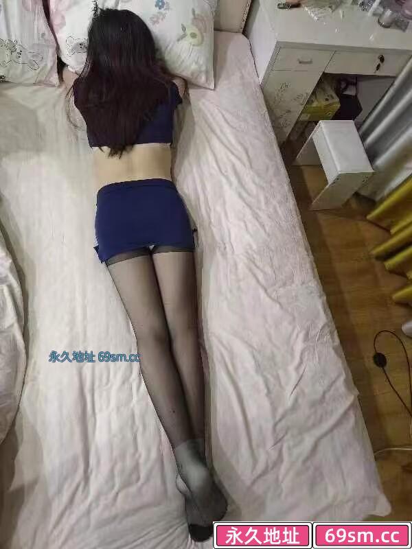 瑶海水床少妇