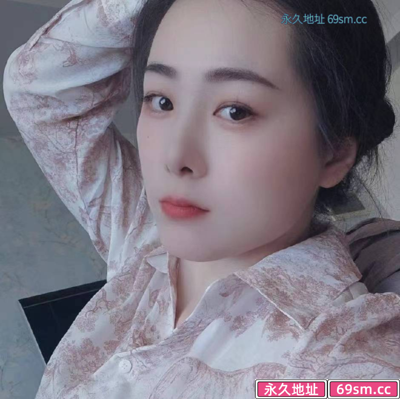 性感的大奶少妇