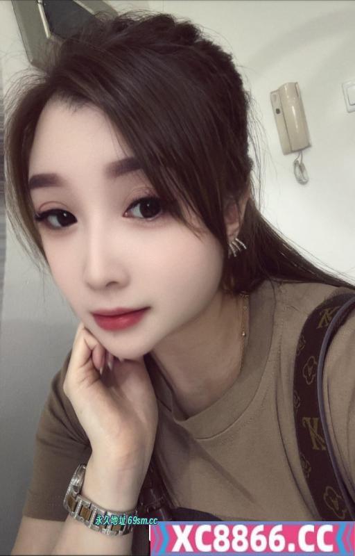 东门气质御姐