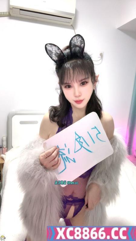 东门霞霞