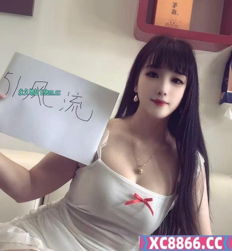 风骚黑丝臀美妇